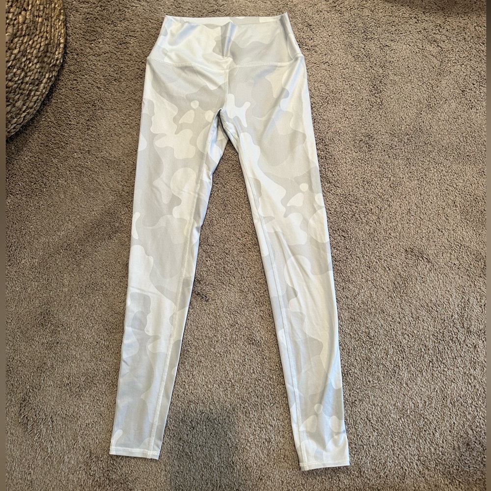 Alo Legging- White Camo
